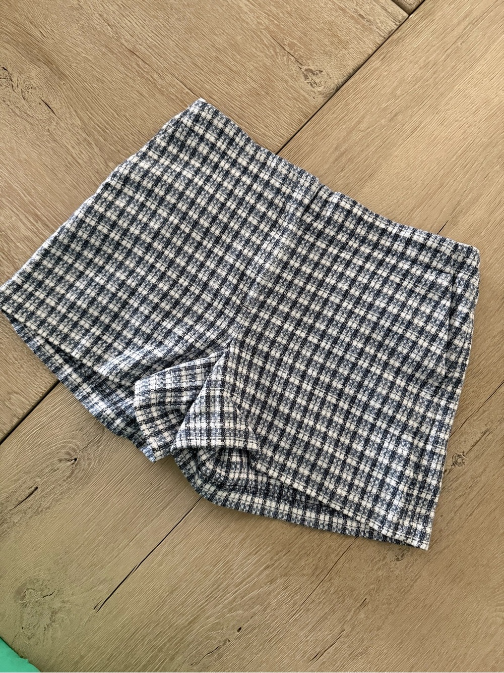 LOFT Navy and White High-Waist Checked Shorts